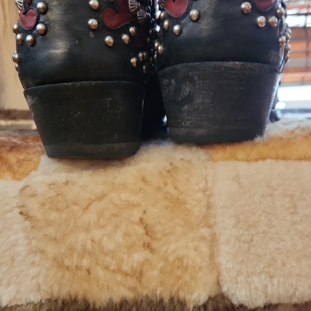 Old Gringo Red and Black Embellished Cowboy Boots - Picture 4 of 7